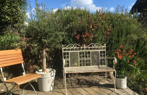 Feock Casa | The Thatched Cottage