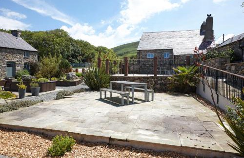 Rhyd-y-clafdy Casa | The Threshing Barn