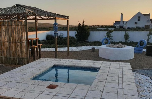 St. Helena Bay Apartamento | The Tiki Hut