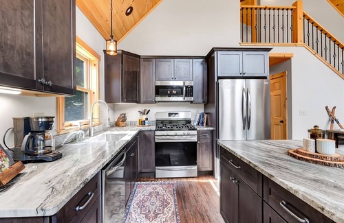 Sunday River Area Casa | The Timbers on Monkey Brook | 4 Bed, 3 Bath