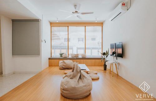 Taman Mutiara Casa | The Time Capsule 4B3B BY Verve 12 Pax