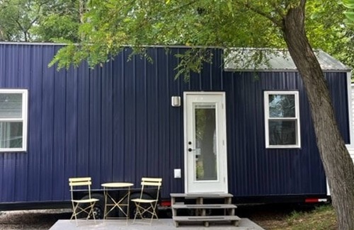 Elizabethtown Casa | The Tiny Getaway Home