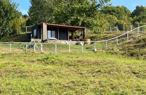 Rasnov Otro | The Tiny House
