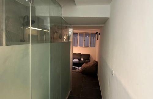 Neve Tzedek Apartamento | The Tiny Oasis Of Neve Tzedek