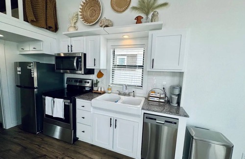 Austin Apartamento | The Tiny Studio with Office