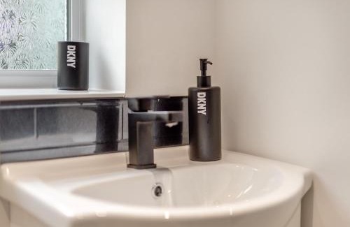 Guisborough Casa | The Tipsy Bee At 143