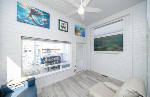 Parker Strip Casa | The Tipsy Mermaid at Road Runner Resort