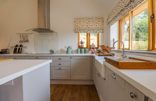 Ash Mill Cabaña | THE TITHE BARN, pet friendly, with open fire in South Molton