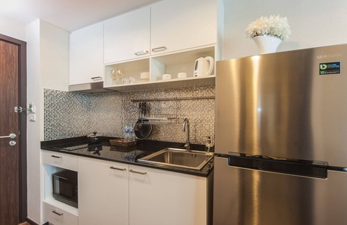 Rawai Apartamento | The Title KR Beach Condotel Rawai Phuket