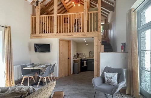 Brayford Casa | The Tractor Barn - Uk49678