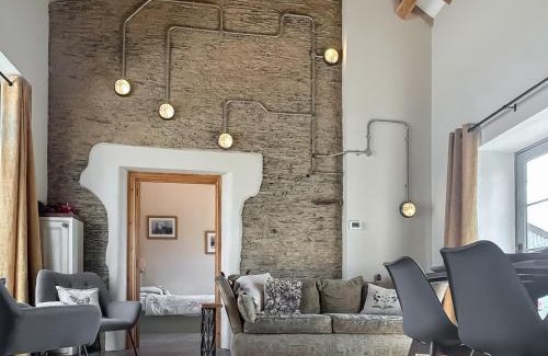 Brayford Casa | The Tractor Barn - Uk49678