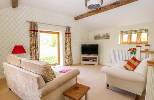 Maesbury Marsh Casa | The Tractor Shed