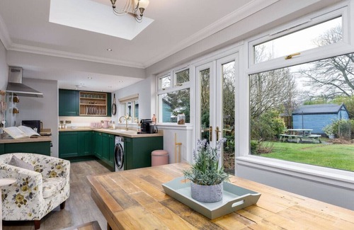 Auchterarder Casa | The Tranquil Auchterarder 3-bed Cottage