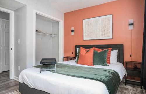 College Park Apartamento | The Traveler's Retreat, 5 mins to airport and 15 mins to downtown