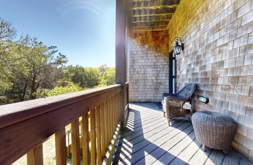 Buxton Casa | The Tree House