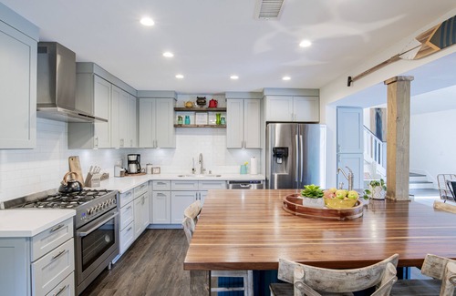 Gulf Breeze Casa | The Treehouse on the Sound - Bring your Boat! EV Charging!