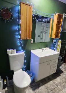 Upper Hutt Otro | The Treehut at the Rabbithole, Upper Hutt