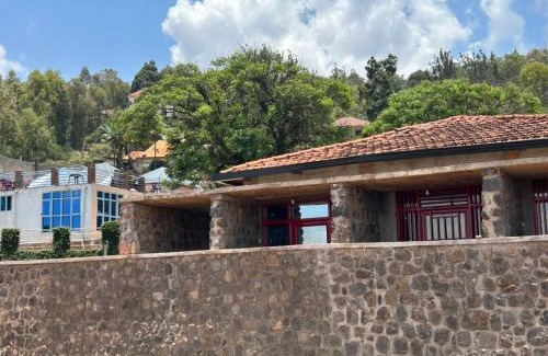 Kigali Cabina | The Trekkers Rest Lodge Kigali