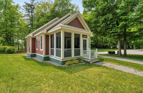 Cherry Valley Casa | The Trillium - 2 Pine Forest