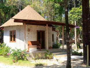 Khong Koi Beach Cabina | The Tropical Beach Resort