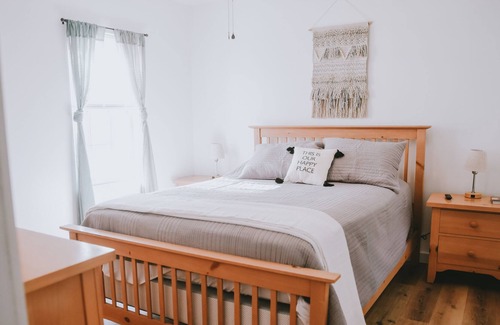 Elizabethton Casa | The Trout House on Watauga River