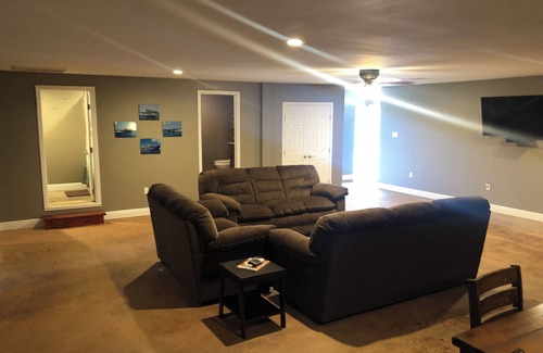 Boothville-Venice Cabina | The Tuna Lodge is a quiet secluded 3 bedroom 2 full bath lodge in Venice LA