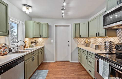 Turnagain Casa | The Turnagain House Bright & Cozy Near Airport