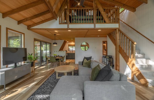Wright City Chalet De Esquí | The Turrach Treehouse by Innsbrook Vacations!