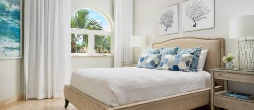 Grace Bay Complejo | The Tuscany on Grace Bay