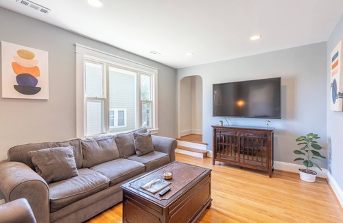 Arbutus Casa | The Twilight at the Halethrope Home