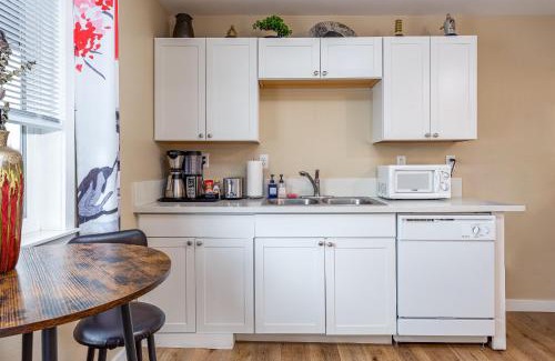 Southeast Salem Apartamento | The Twin Flats, Audrey and Far East Escape