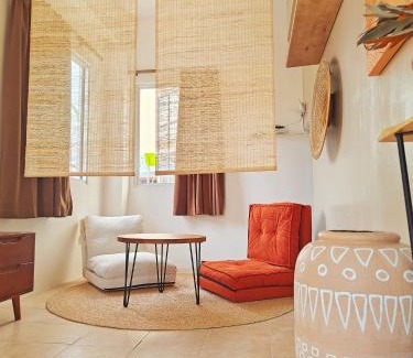 Dauis Villa | The Ubuntu House