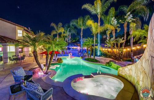 Lakeside Casa | The Ultimate Escape Pool, Slide, Gym plus Games!