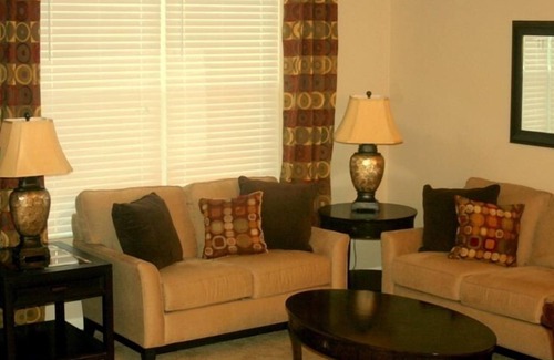 North Central Omaha Casa | El último vacaciones Casa!