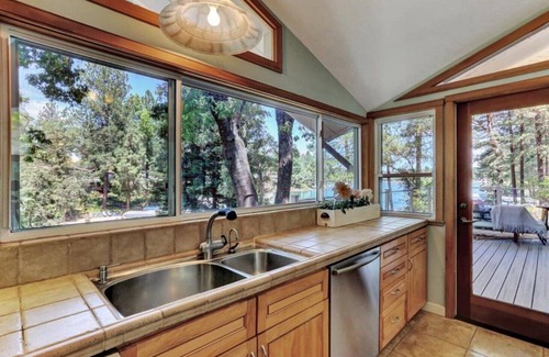 Auburn Casa | The Ultimate Lakefront Home! Fully Furnished - 30-Day Minimum Stay