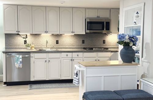 College Hill Apartamento | The Underwood-Hale House
