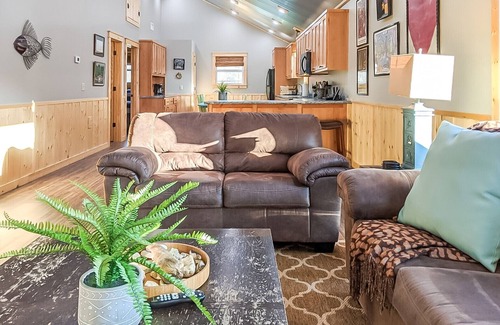 Mountain View Casa | La cubierta superior ~ en RiverView Drive
