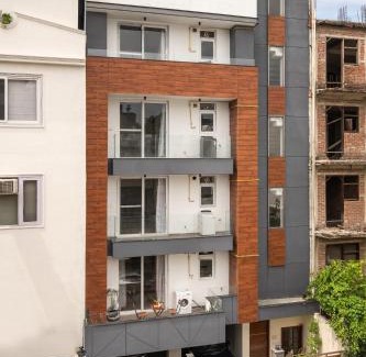 Green Park Apartamento | The Urban Nest 3BHK Spacious & Modern Apartments With Kitchen & Wifi