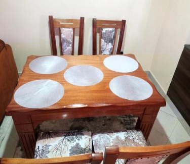 Ngara West Apartamento | THE URBAN OASIs