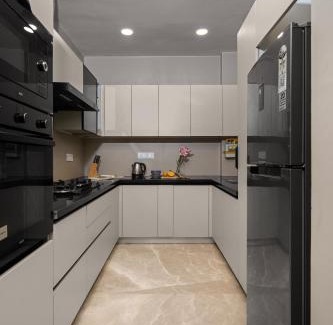 Green Park Apartamento | The Urban Perch 3bhk Apartment with lift in South Delhi closest to India gate