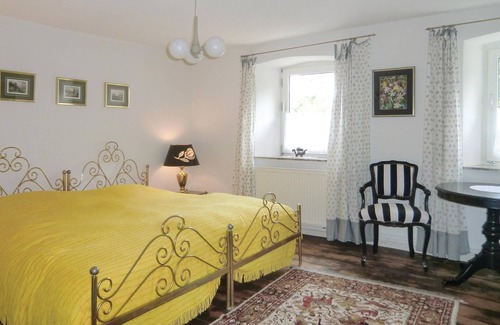Oos Casa | Alojamiento de 3 habitaciones en Oos