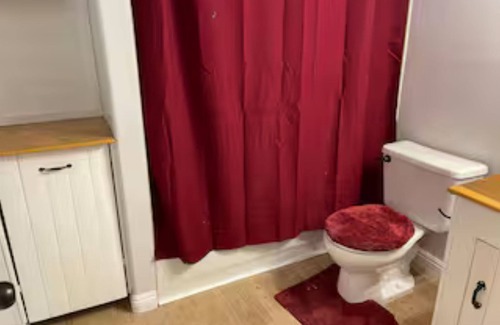 Henderson Casa | THE VACATION SPOT IN HENDERSON3-bedroom house in brilliant Henderson with WiFi