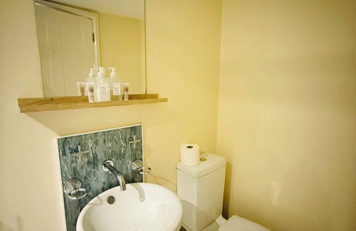 Cricklade Hotel | The Vale Hotel
