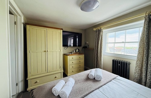 Cricklade Hotel | The Vale Hotel