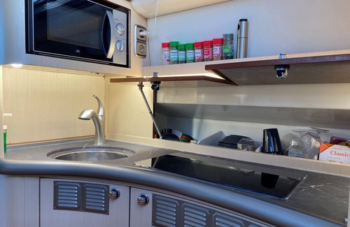 El Cabanyal Alquiler De Eote | The Valencia Yacht Experience