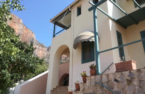 Leonidio Apartamento | The Valkyries 1