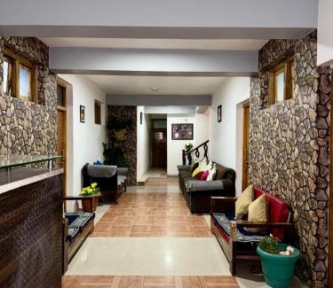 Leh Hotel | The Velora Inn