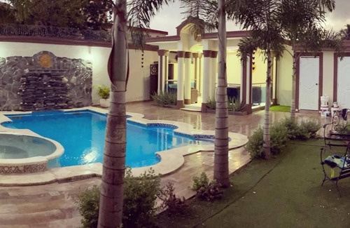 Prado Oriental Casa | the versace villa