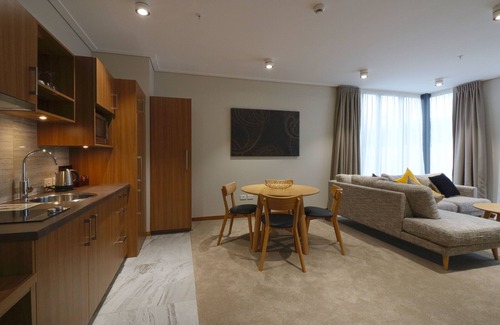 Dunedin City Centre Hotel | The Victoria Hotel Dunedin