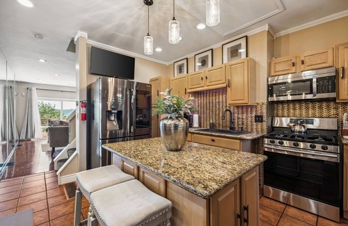 Pittsburgh Casa | The View 412